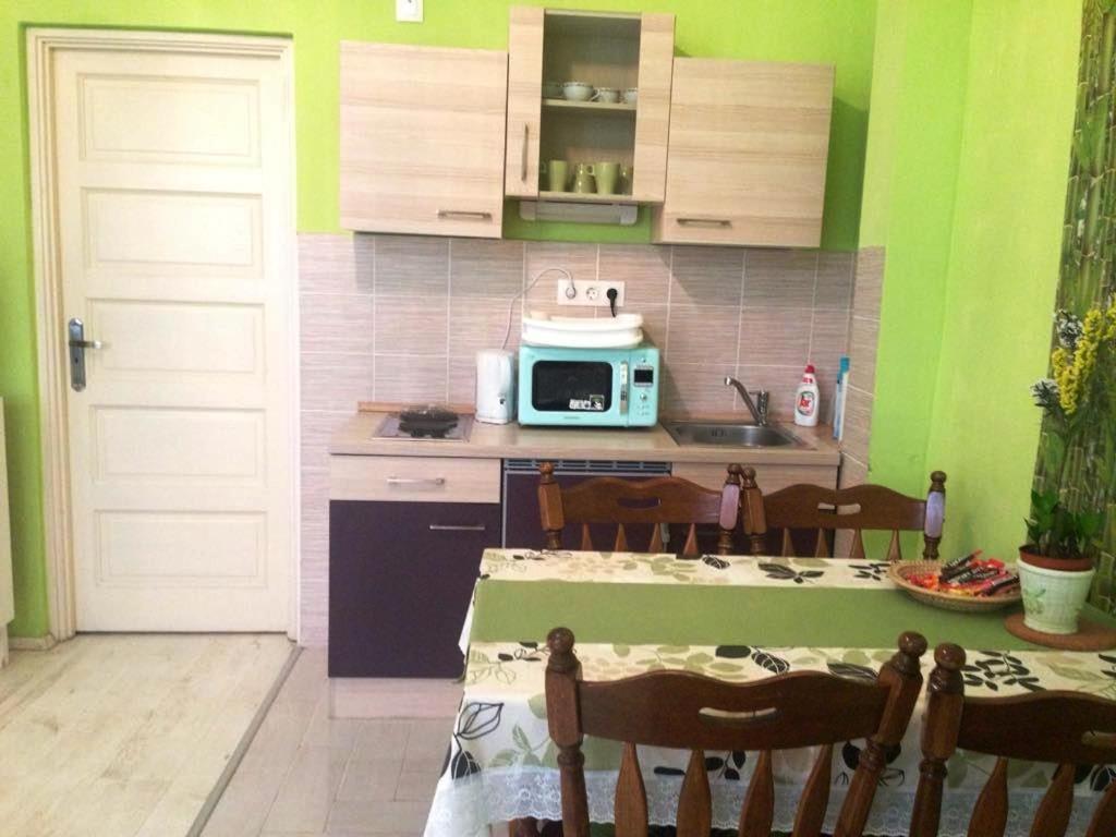 King Residences Budapest Luaran gambar