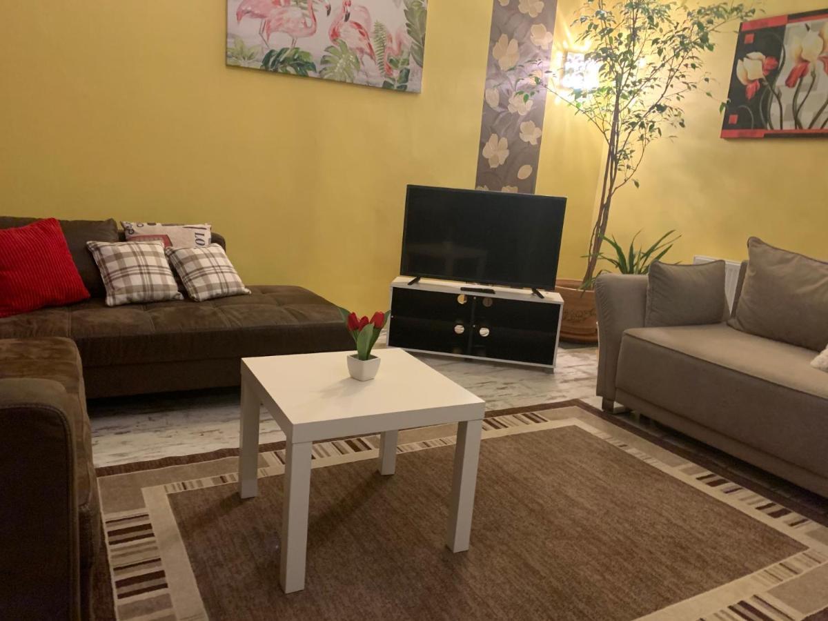 King Residences Budapest Luaran gambar